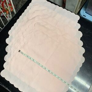6 Soft pink linen napkins valentines table scape soft pink scalloped edges new